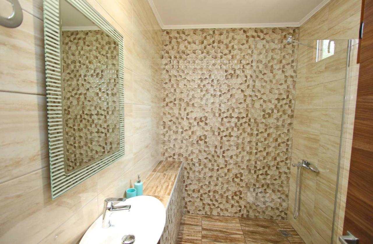 Panos House Kinira Exterior foto